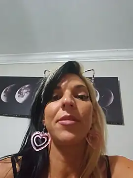 lil_jiggly webcam