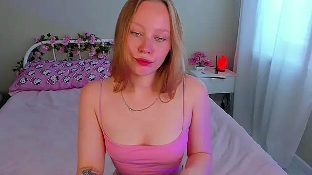 AngelBlaze live cam on StripChat