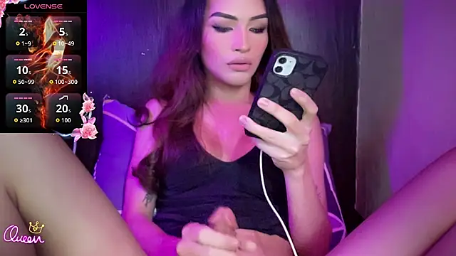 Alicegreenexx live cam on StripChat