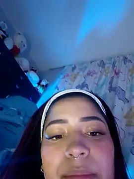 NicolleTaylor webcam