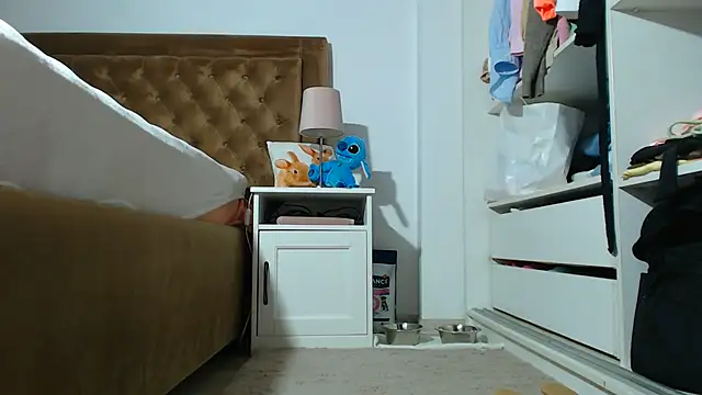 Aylinhoney08 webcam