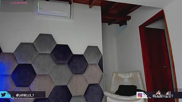 Latrellx7 webcam