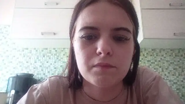 KikiAmino webcam