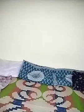 SEXYQUEEN8178 webcam