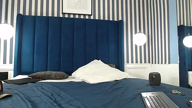 latinbigcrazy webcam