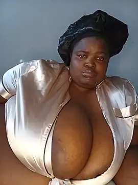 ChubbyLucia webcam