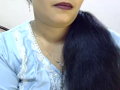 Muskan_Jha live cam on StripChat