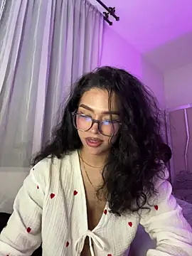 Samantha_Bernardo live cam on StripChat
