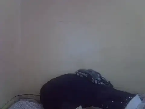 cute-shamza live cam on StripChat