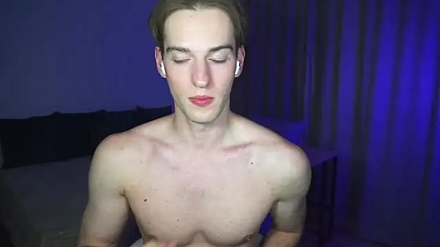 Litmate live cam on StripChat