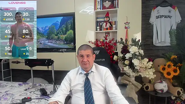SpartacusDaddy48 webcam