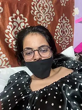 Sandhya_77 webcam