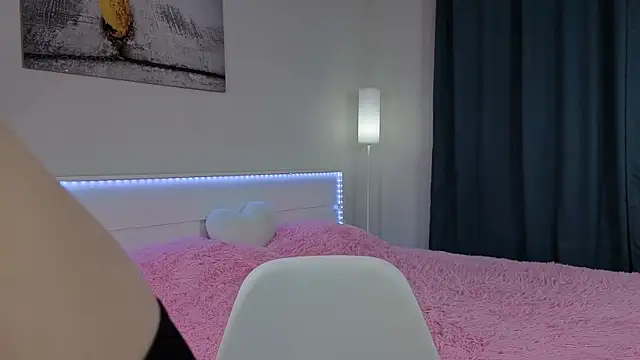 ShawtyEmma webcam