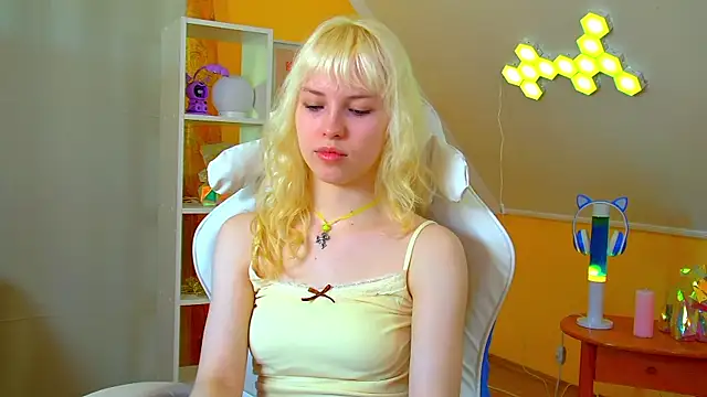 HannahHollis webcam