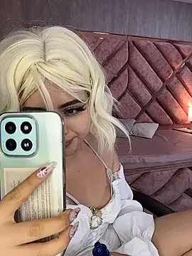 lya_nekko_ webcam