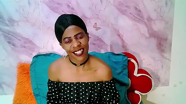EbonySweetPeach webcam