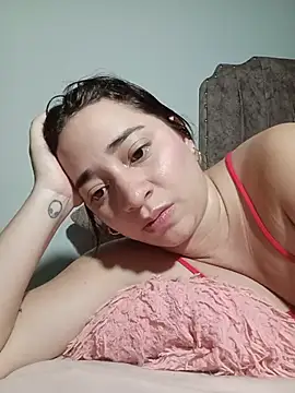 Lulu_sweet- webcam