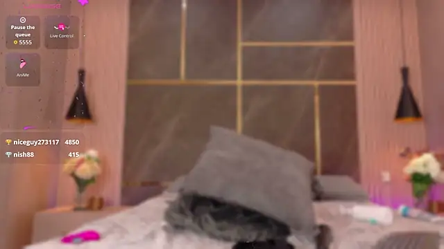 Charlotte-Brandt webcam
