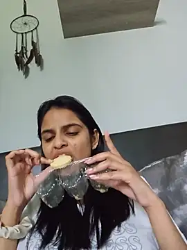 DirtySnowball69 webcam