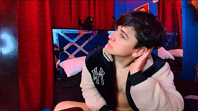 Live sex cam di Luke_Howland