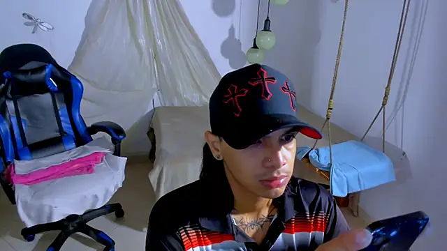 Brand_habes live cam on StripChat