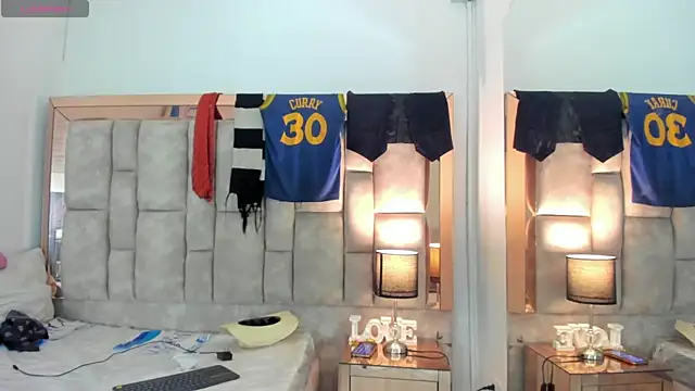 Live sex cam of Titan_Moreno_