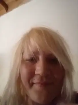 laFinlandese live cam on StripChat