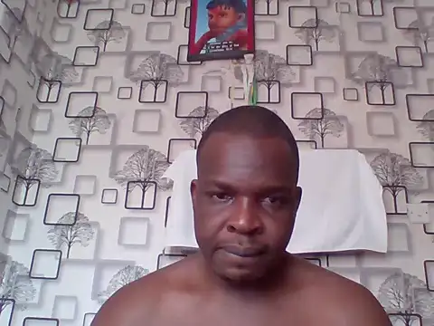 Chumba_001 live cam on StripChat