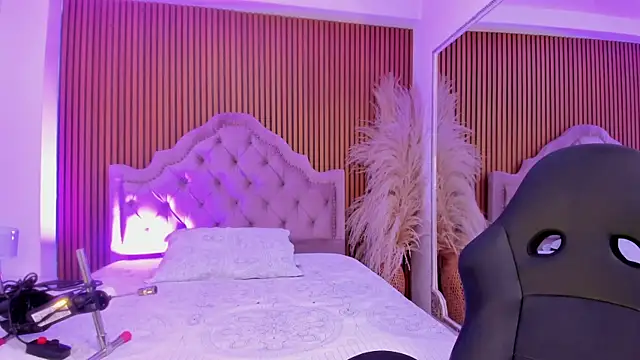 MelodyBliss webcam