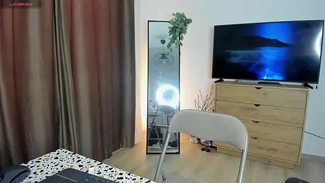 LustyMike_ webcam