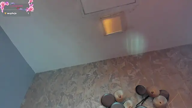 KimDevinne webcam