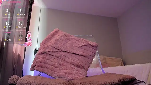 kyliejo18 webcam