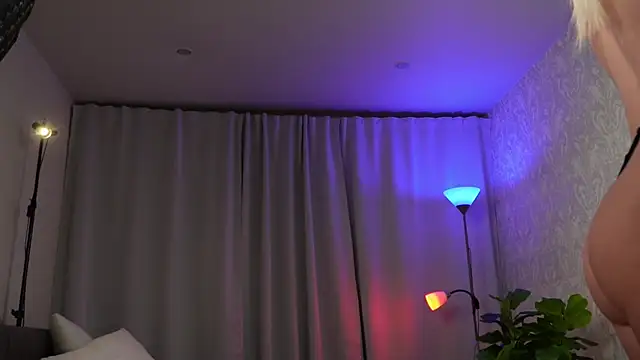 Good_Barbie webcam