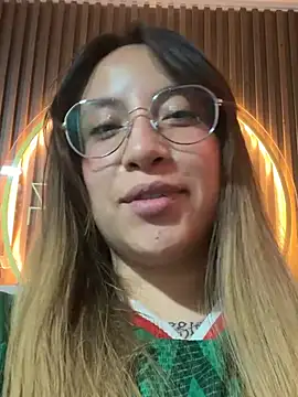 NyxAndria_1 webcam