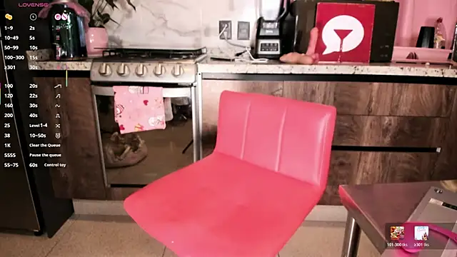 willowboobs webcam