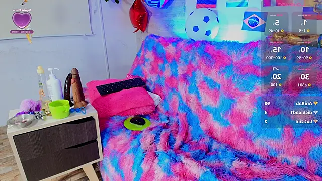 Nyra_Queen webcam