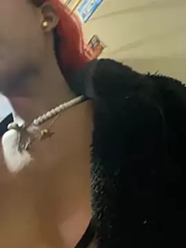 Liss_Love1 live cam on StripChat