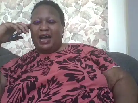 fat_ebonyqueen webcam