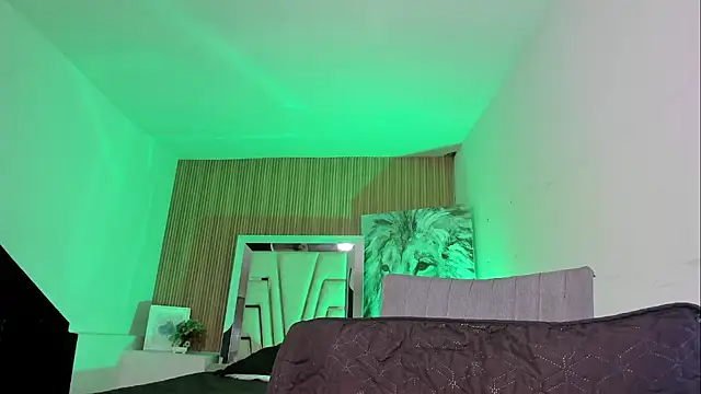lilithGrayy_ webcam