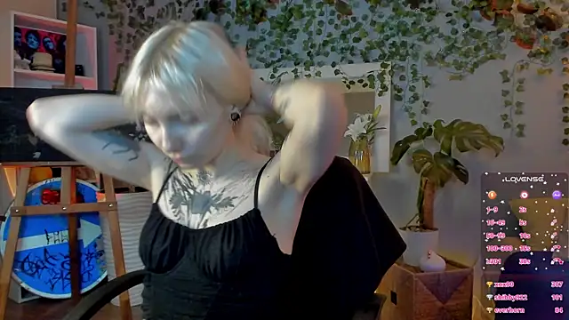 tattoo_art_baby webcam