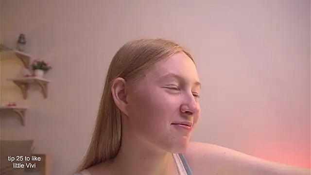 ViviRi live sex cam