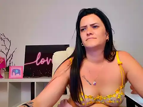 NicolSparkleX webcam