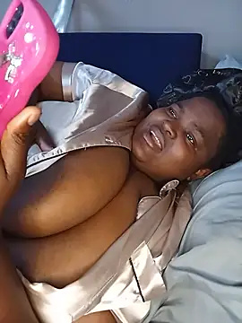ChubbyLucia webcam
