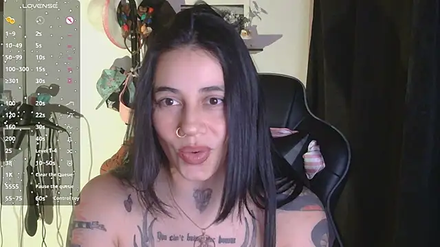 val_bardot live cam on StripChat