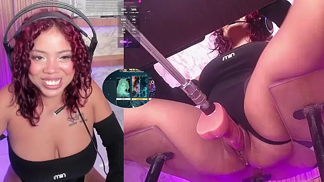 NinaCapelli webcam