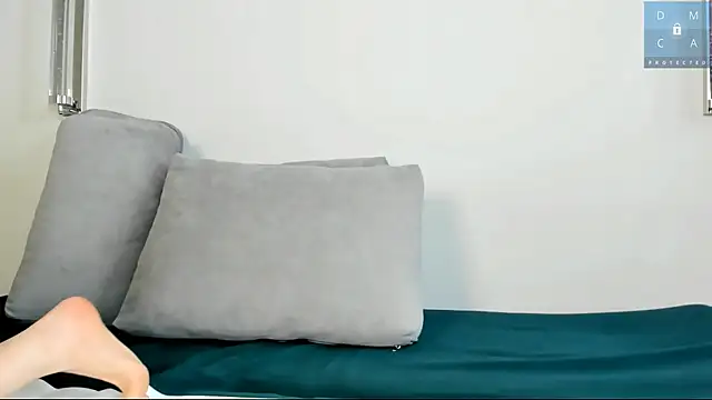 MinaDiamondd live cam on StripChat