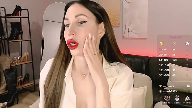 Ella_Sea live cam on StripChat