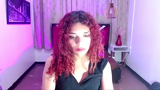 luisa__torres live cam on StripChat
