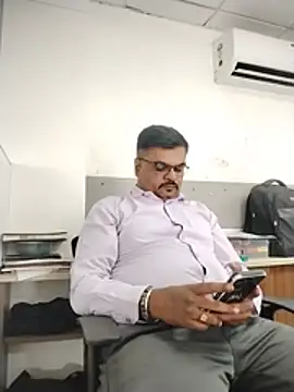 Watch Desi_Lodo_Gujju_Boy live on EroticFlix - High definition streams