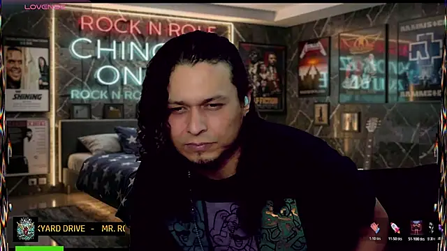chino_roz webcam